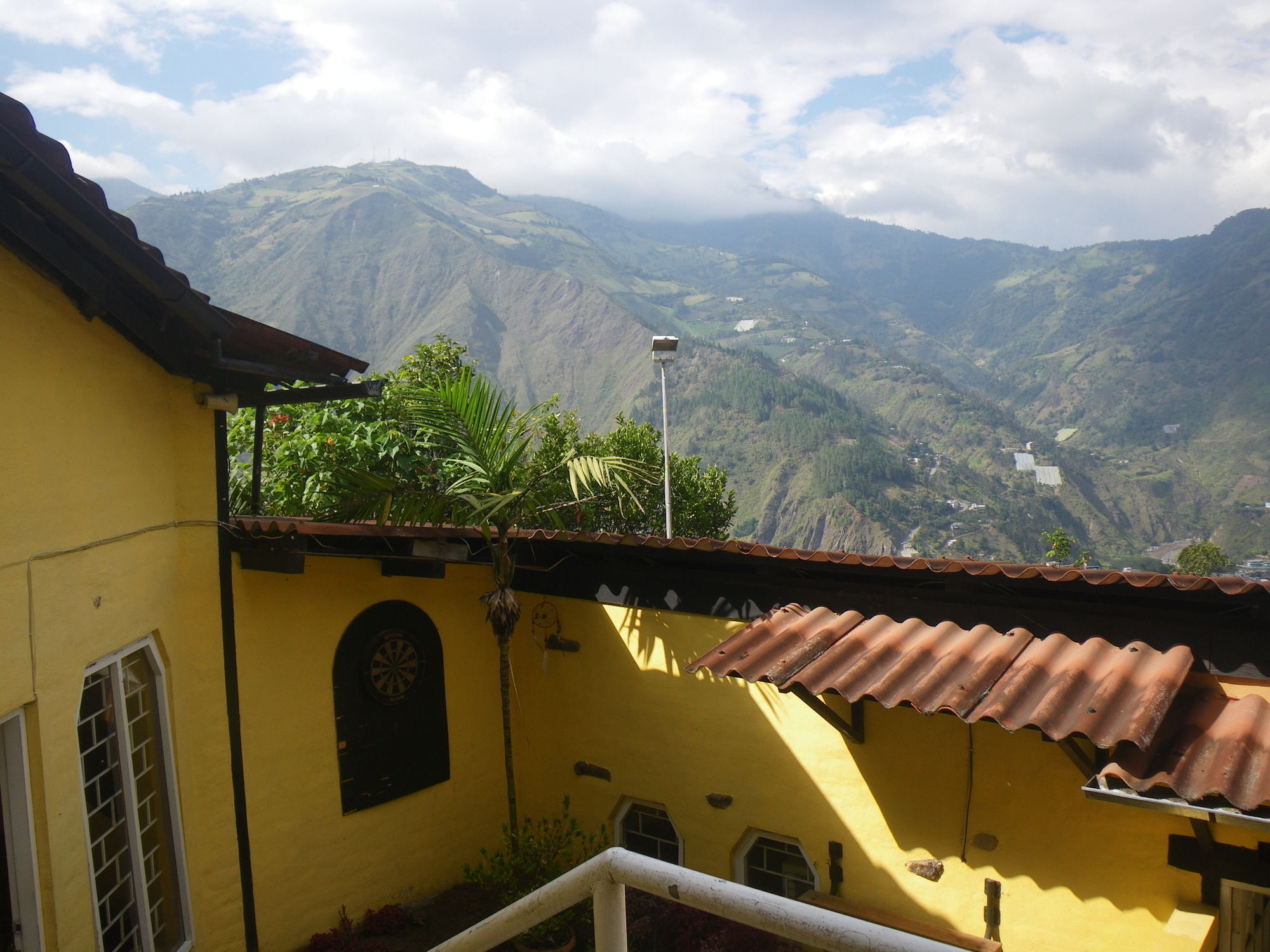 La Casa Amarilla Ξενοδοχείο Baños Εξωτερικό φωτογραφία